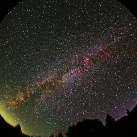 魚眼レンズによる夏の天の川