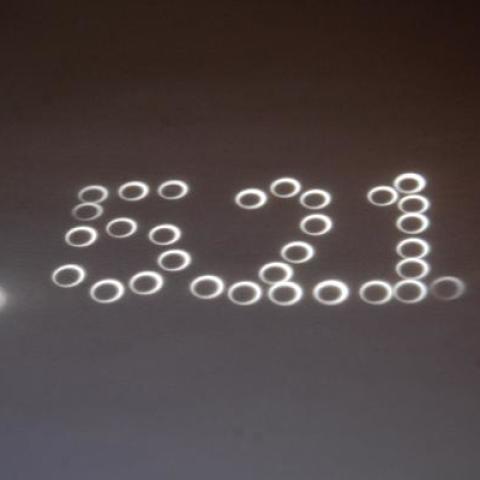 ピンホールで！