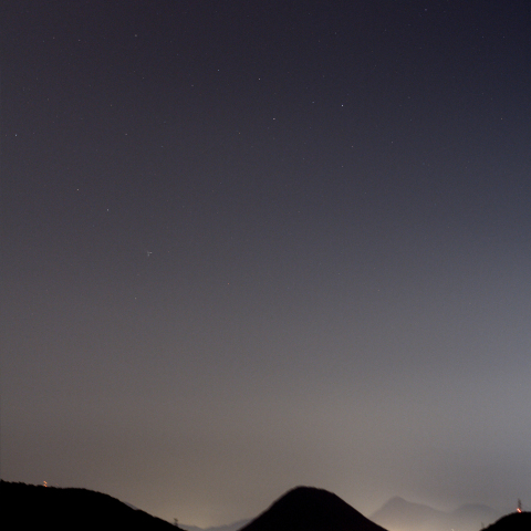 C/2021A1と讃岐富士