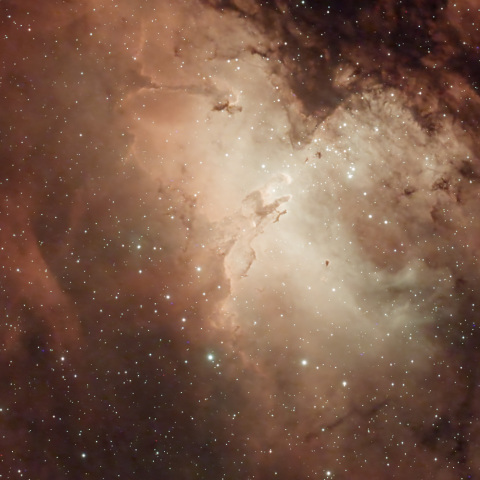 創造の柱（M16）