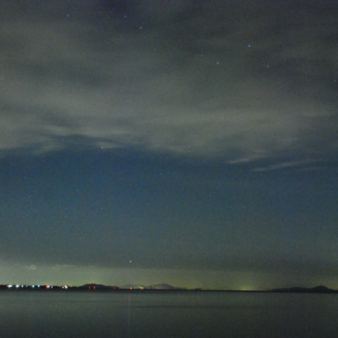奥琵琶湖から望むカノープス