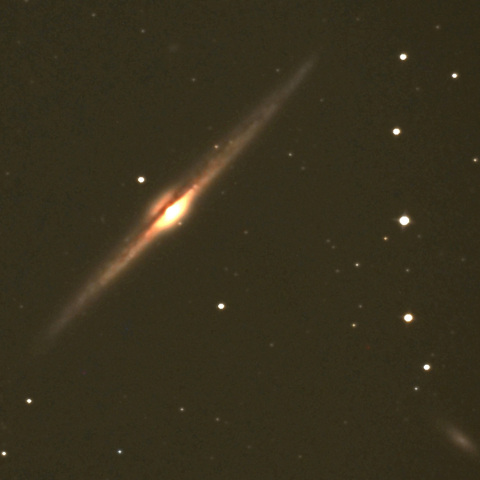 エッジオン銀河