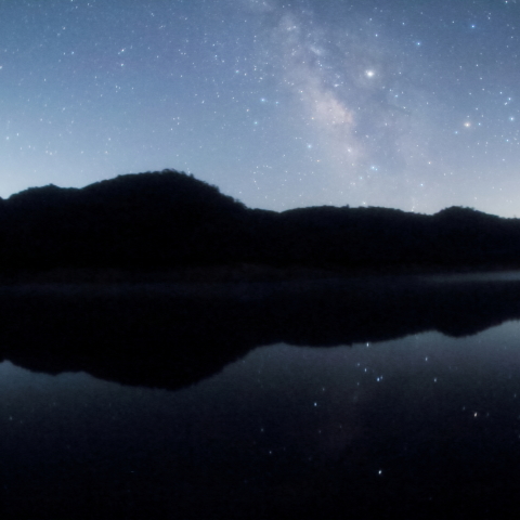 水面のさそり座