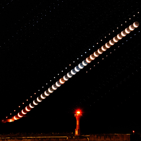 moon, venus & jupiter over the lighthouse