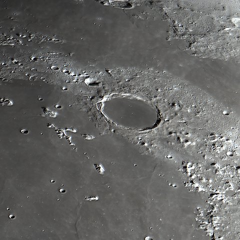 2023年4月1日 月齢10.7/ プラトー拡大