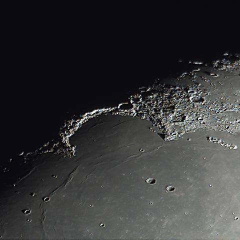 2023年4月1日 月齢10.7/ 虹の入江拡大
