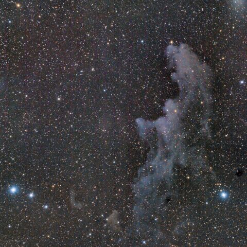 IC2118　魔女の横顔星雲