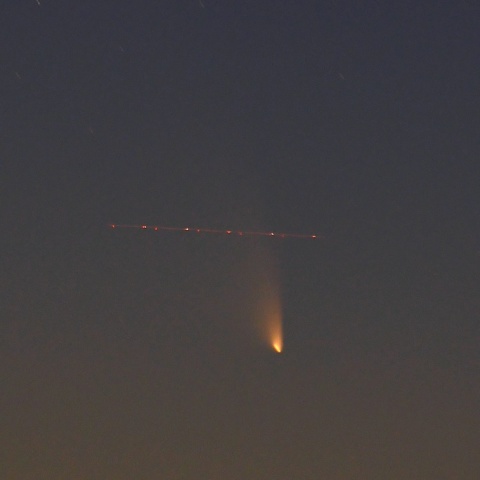 パンスターズ彗星と飛行機