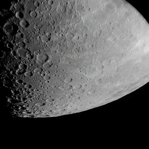 スマホでコリメート撮影した月