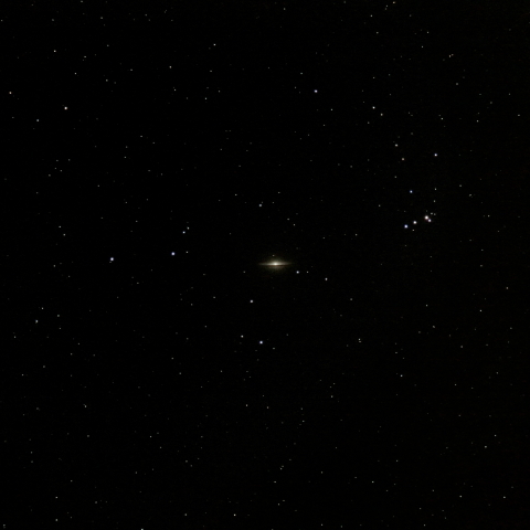 M104 ソンブレロ銀河