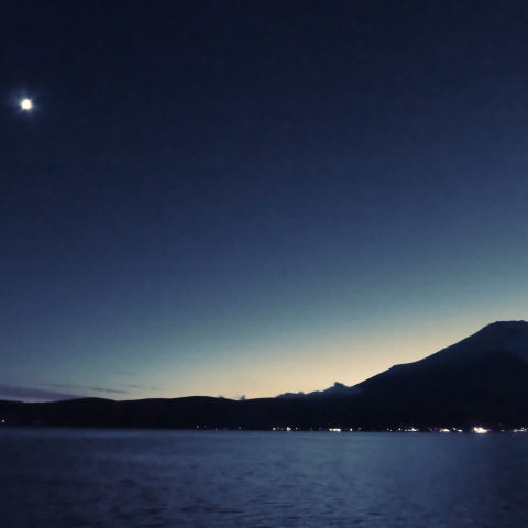 初冬の空と富士