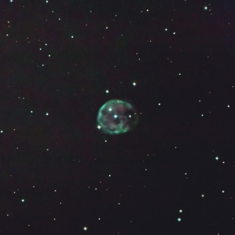 どくろ星雲 (NGC 246)