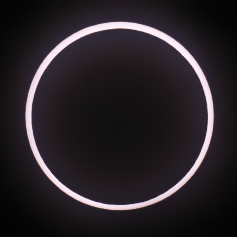 金環食、まさにその瞬間