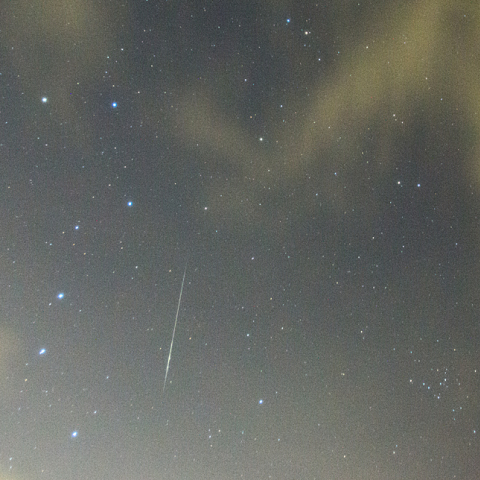 12月15日のふたご座流星群と北斗七星