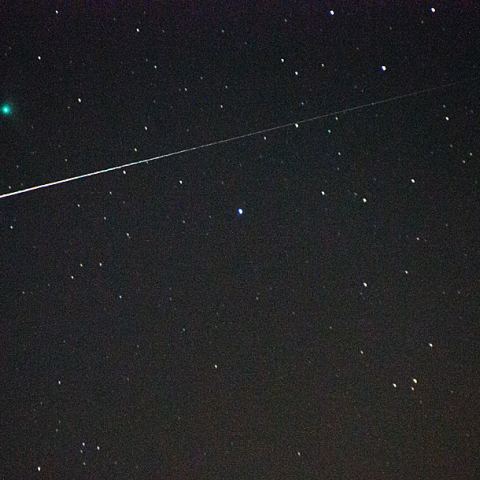 12月15日の流星とカタリナ彗星