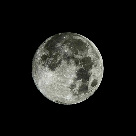Cold Moon（月齢13.7）