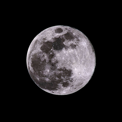 Wolf Moon(月齢14.4)