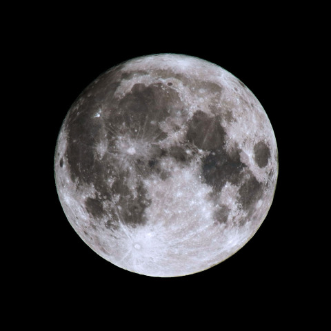 Strawberry Moon（月齢14.5）