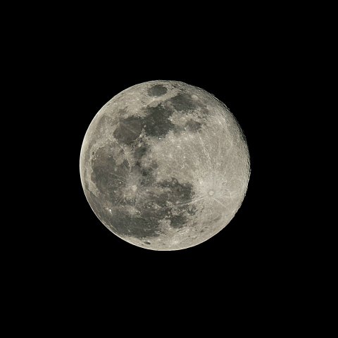 Wolf Moon（月齢15.0）