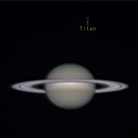 2026年10月8日の土星とタイタン