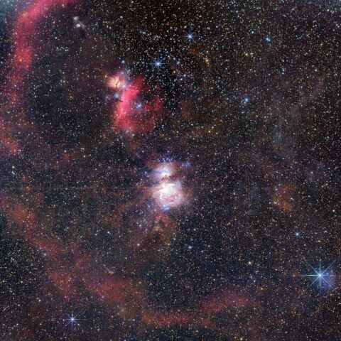 引き伸ばしレンズで撮ったオリオン座