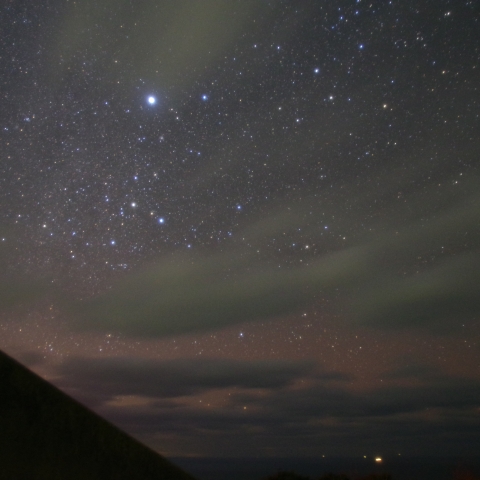 シリウスとピラミッドモドキ