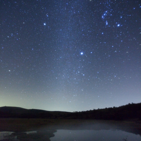 オリオン座流星の霧八島湿原