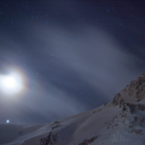 月虹のサギダル頭