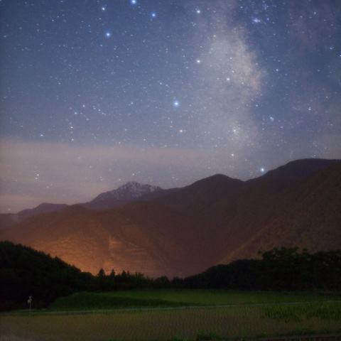 天の川の甲斐駒と田