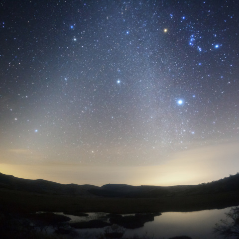 黄道光の流星八島湿原