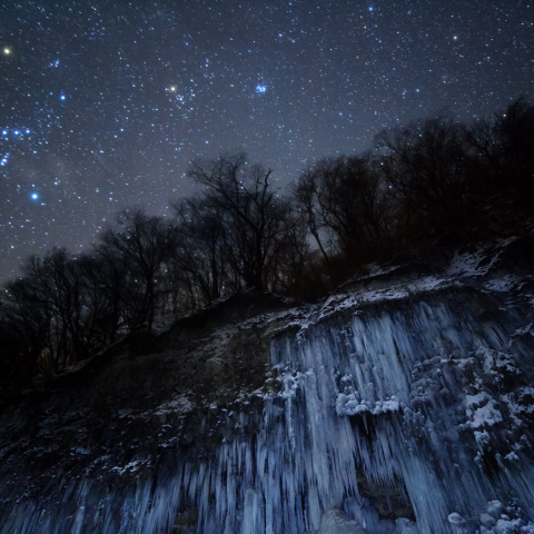冬星の白川氷柱群