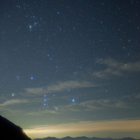 昴オリオンの雲海