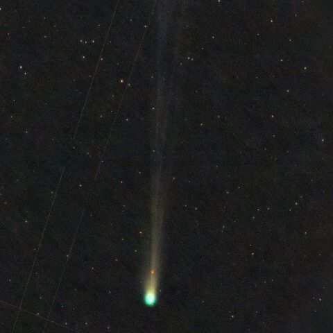 4月18日　C/2025R3パンスターズ彗星