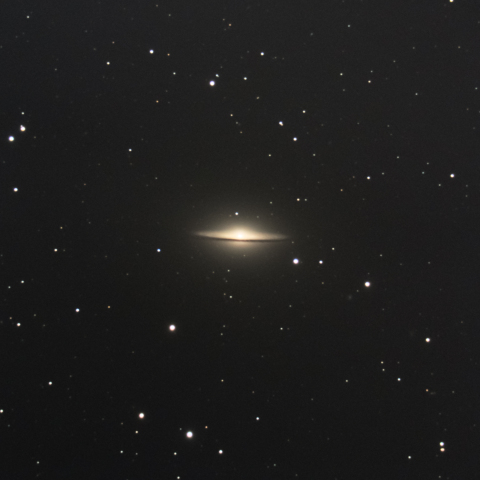 ソンブレロ銀河 M104