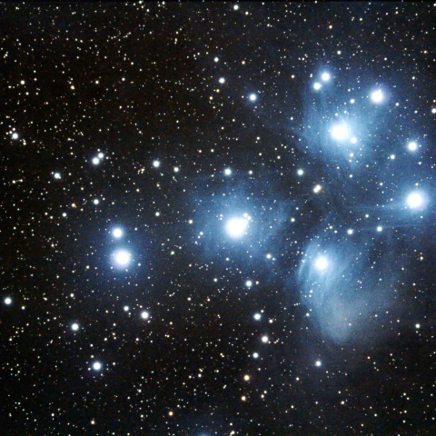M45（プレアデス星団）