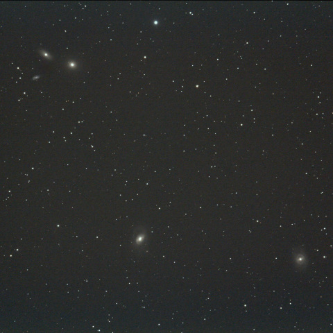 しし座のもう一つのトリオ銀河M95 96 105