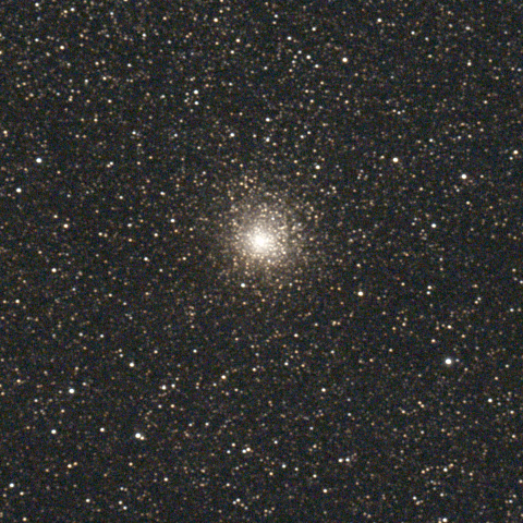 M62（へびつかい座の球状星団）