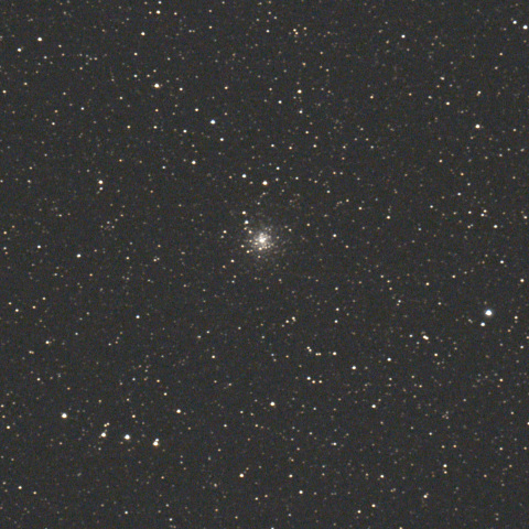 M70（いて座の球状星団）