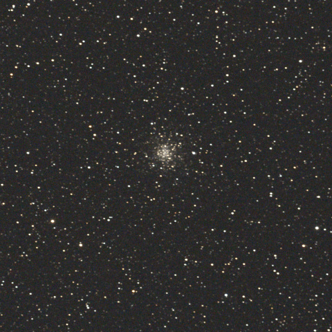 M56（こと座の球状星団）