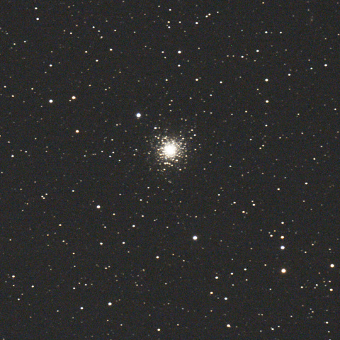 M80（さそり座の球状星団）