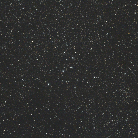 M39（白鳥座の散開星団）