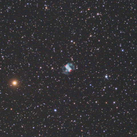 M76（小亜鈴星雲）