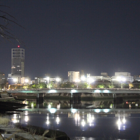 平和記念公園上空のカノープス