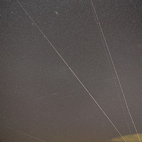 行列のできる静止衛星