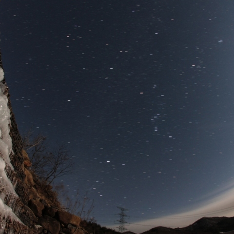 滝氷の冬星座