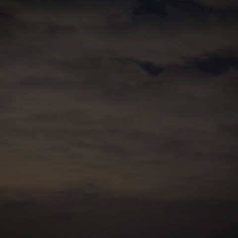 雲間の金星　　231110