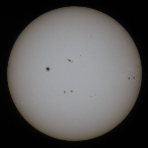 太陽面  　  241103