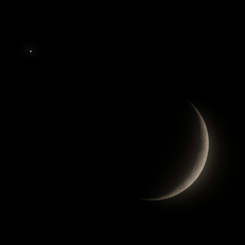 月と金星の接近　230324