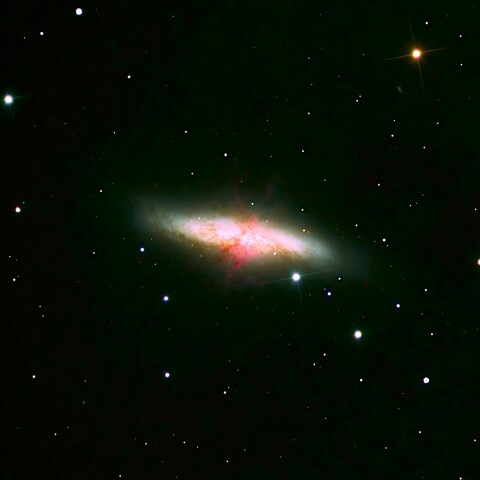 M82