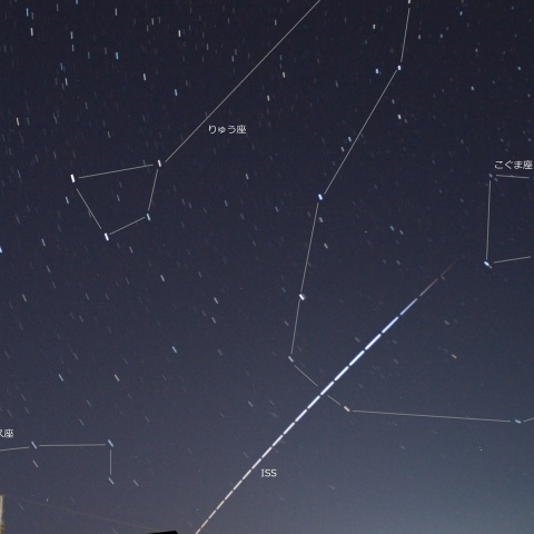 北極星方向へ向かうISS